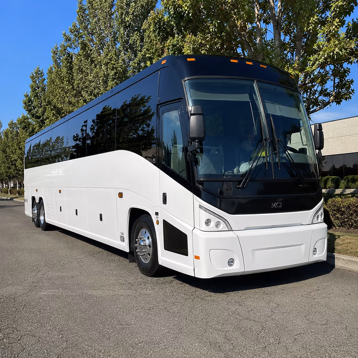 Henderson School Event & Field Trip Transportation